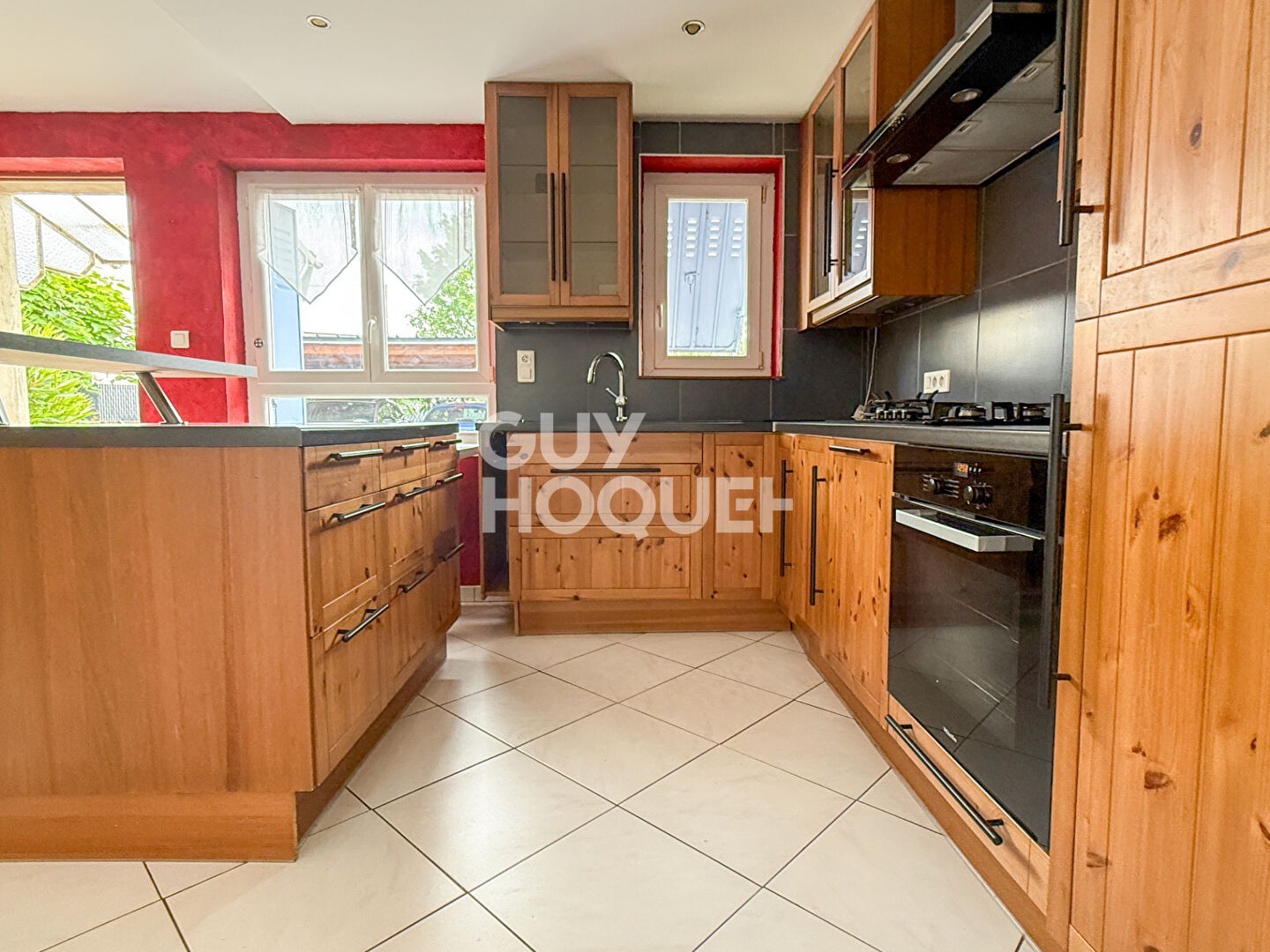 Maison Salaise Sur Sanne 7 pièce(s) 194 m2