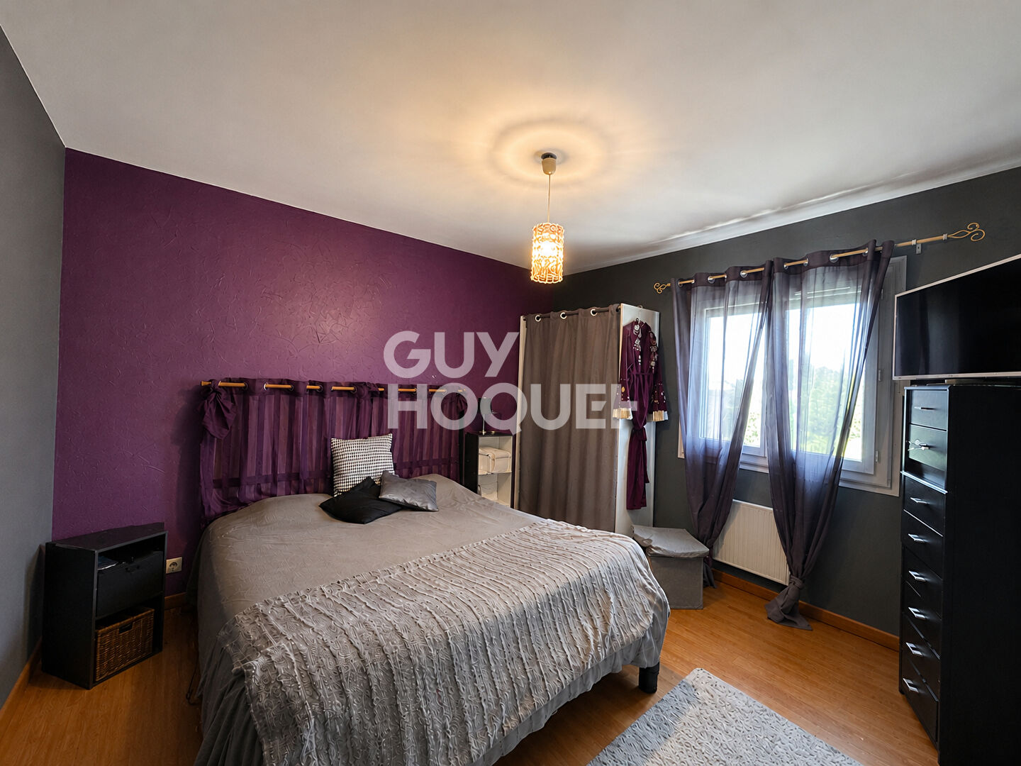 LUZINAY Maison individuelle  au coeur du village