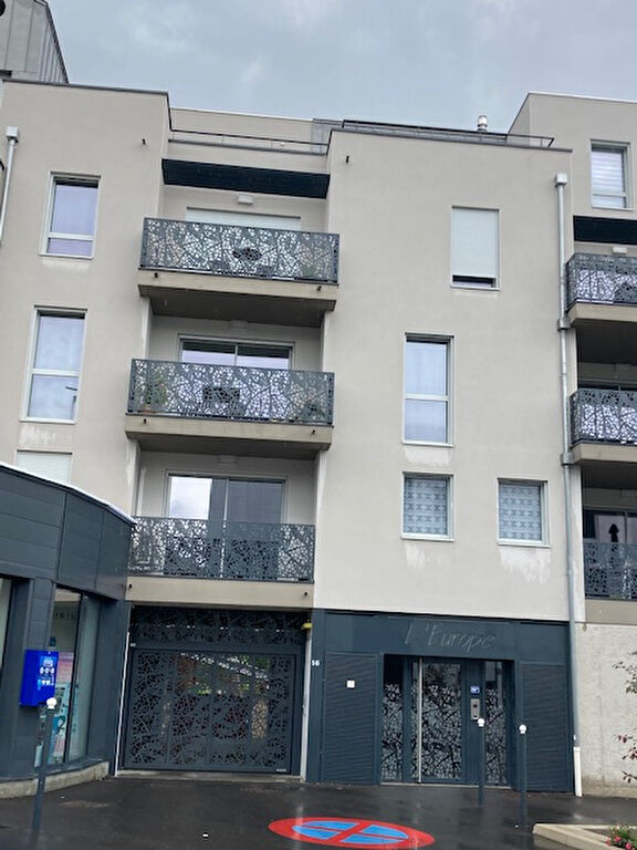 Location d'un appartement T3 (76 m²) à LA FOUILLOUSE