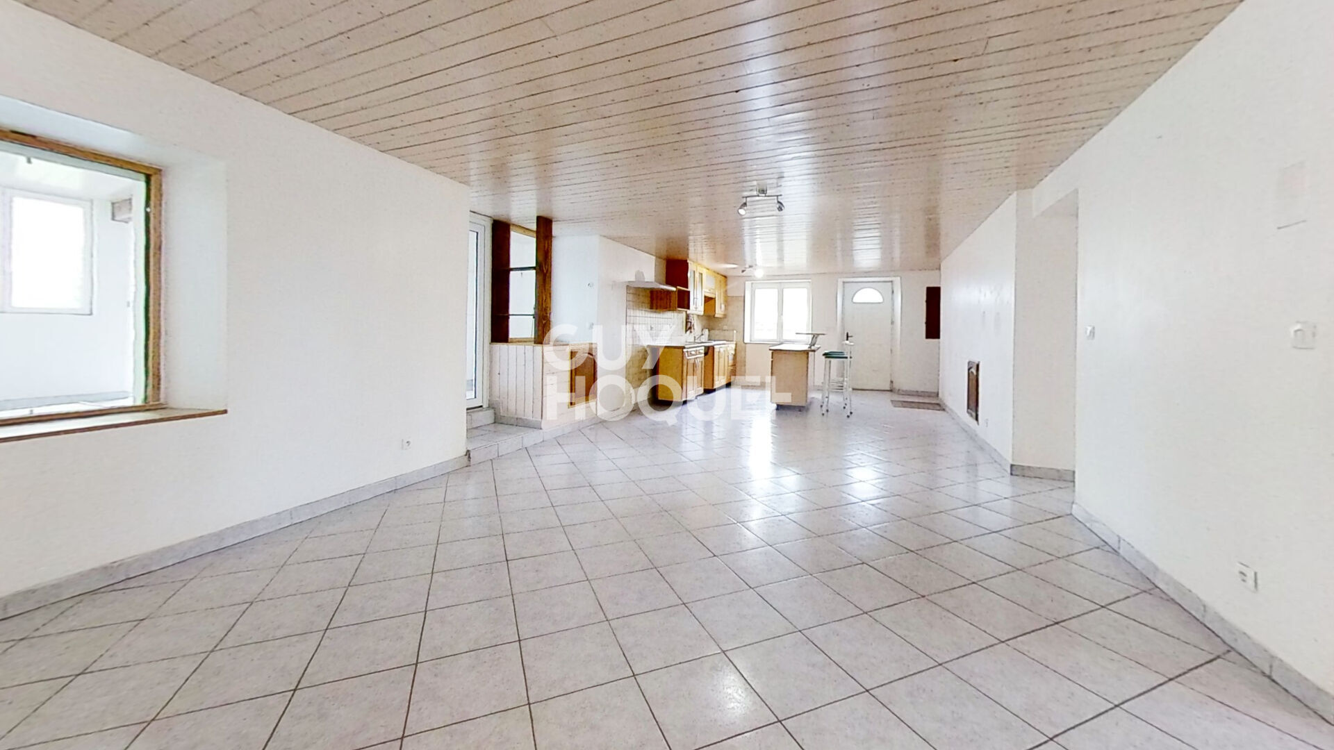 Rez de Jardin T4 100 m² à VIRICELLES