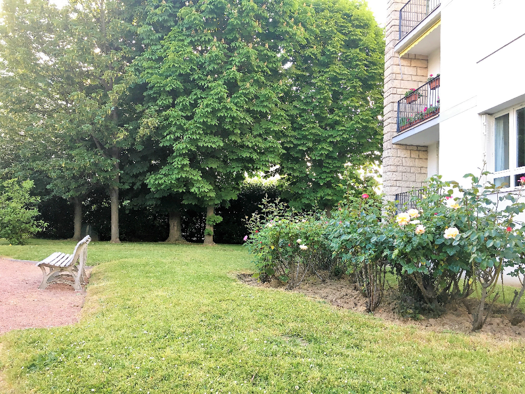 À vendre, appartement de 61 m², 3 pièces à JOINVILLE LE PONT (94340).