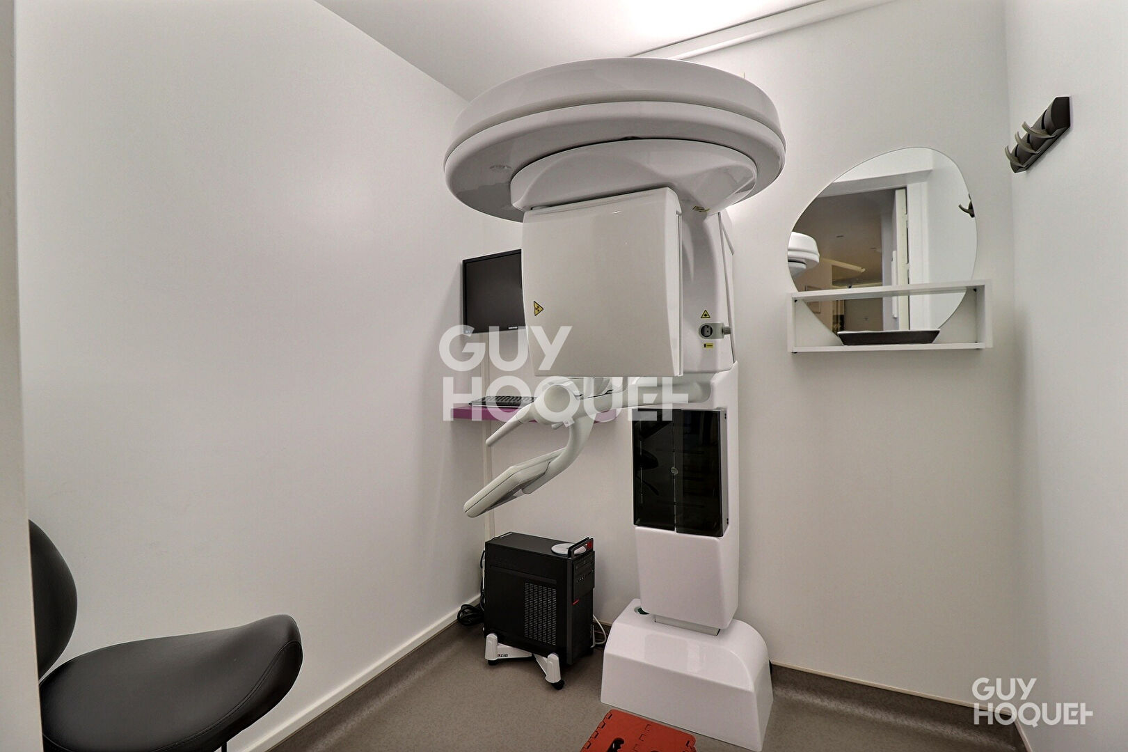 Cabinet Dentaire de 100,94 m² à Massy