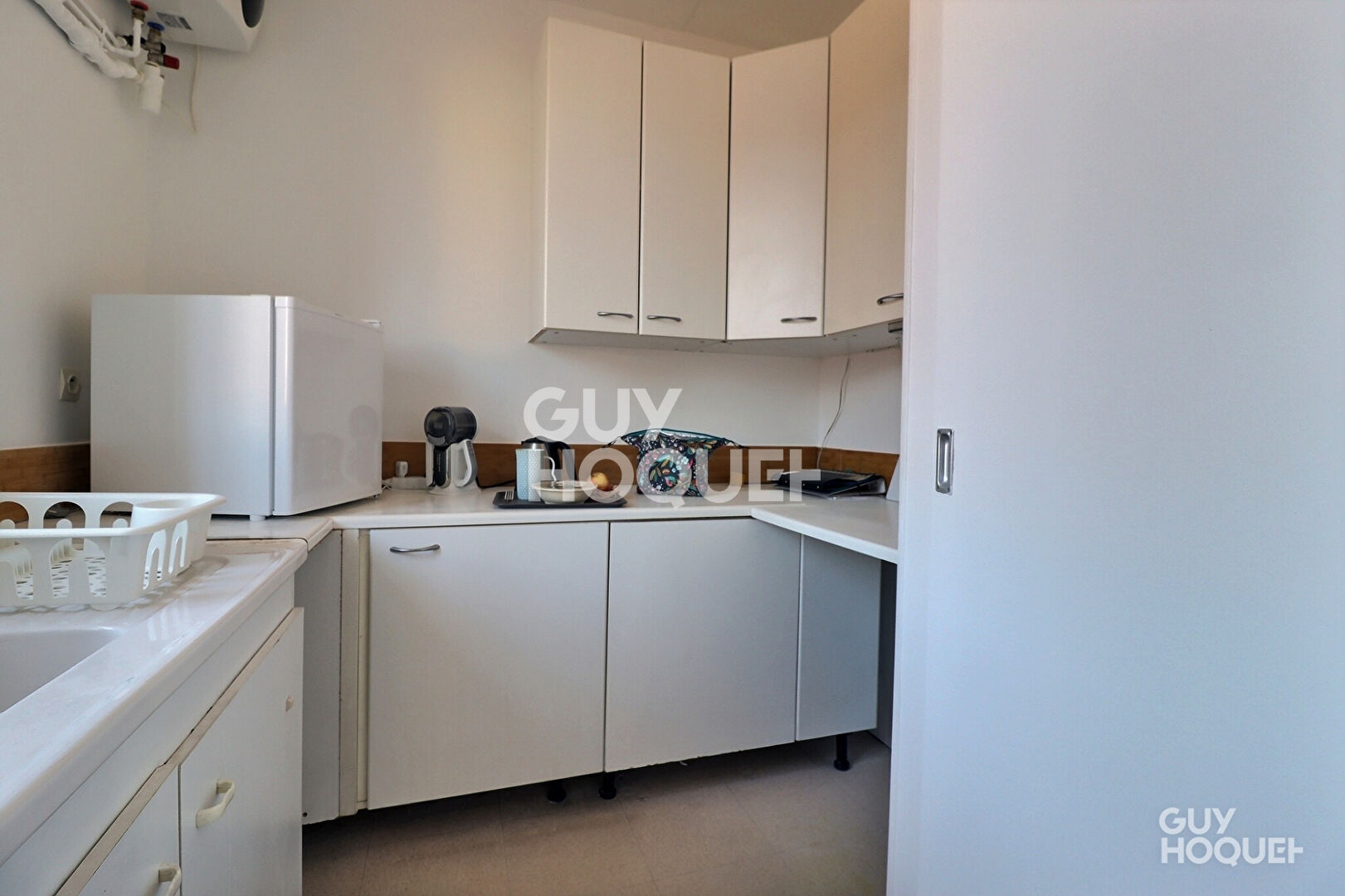 Local professionnel 15,88 m² - Avenue Gabriel Peri