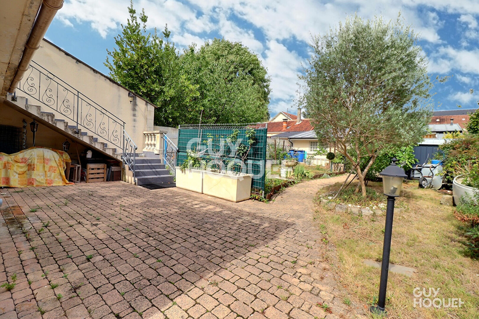 Maison Ste Genevieve Des Bois 7 pièce(s) 163,24m2