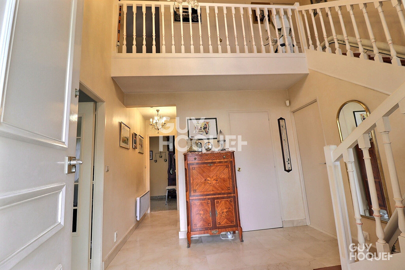 En vente une maison individuelle  6 pièces 127 m2, garage double, jardin arboré