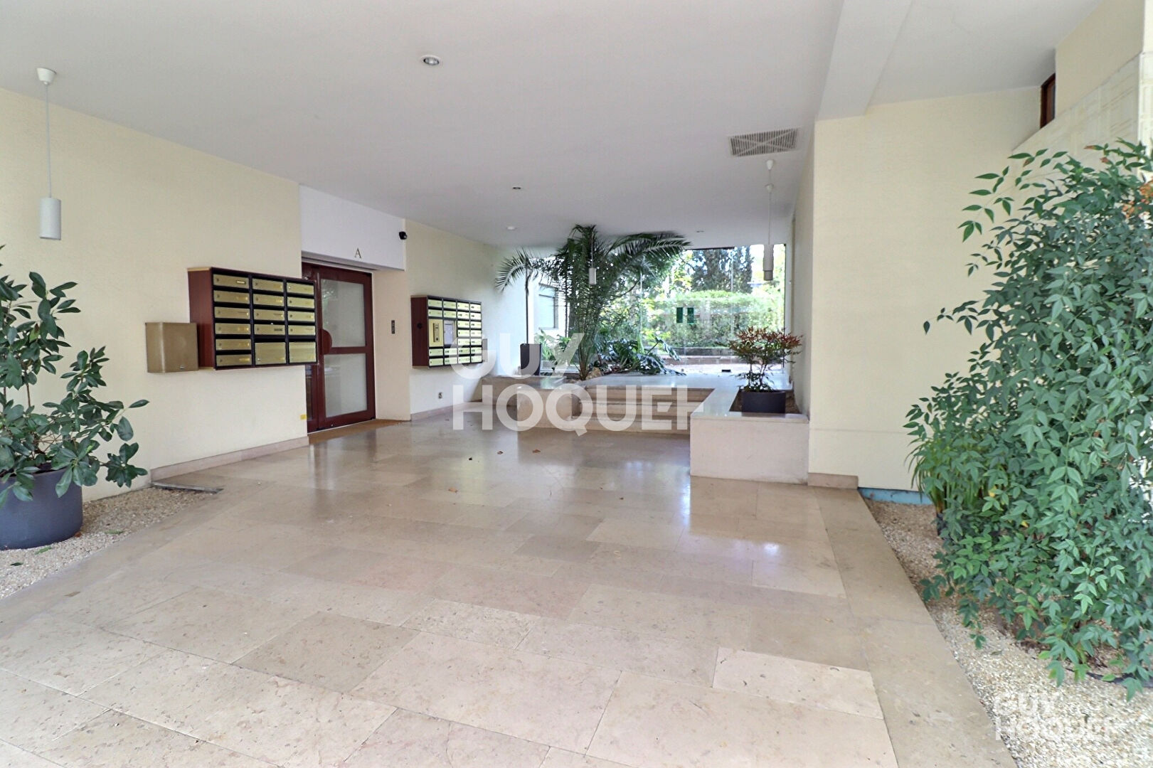 A vendre un appartement Rueil Malmaison 3 pièces  58 m2 cave et box