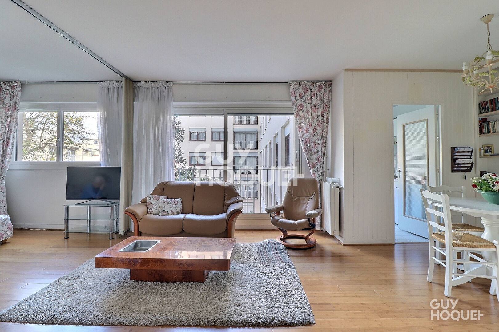 A vendre un appartement Rueil Malmaison 3 pièces  58 m2 cave et box