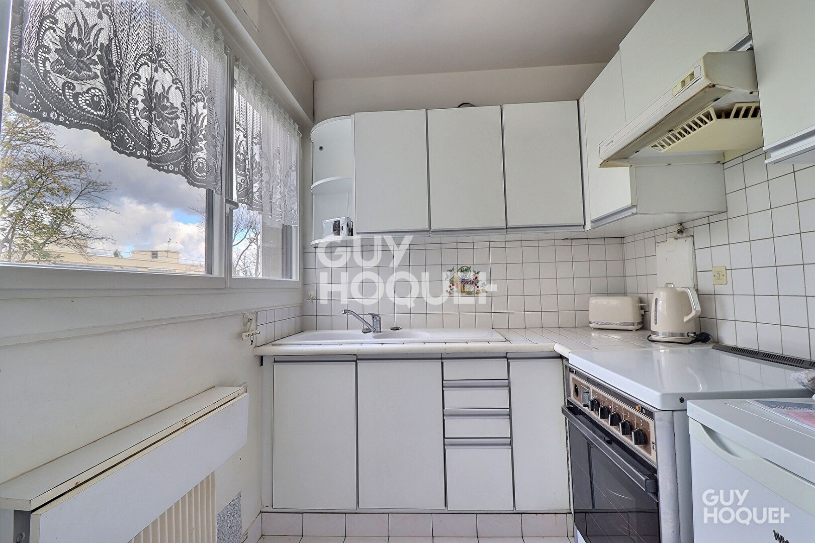 A vendre un appartement Rueil Malmaison 3 pièces  58 m2 cave et box