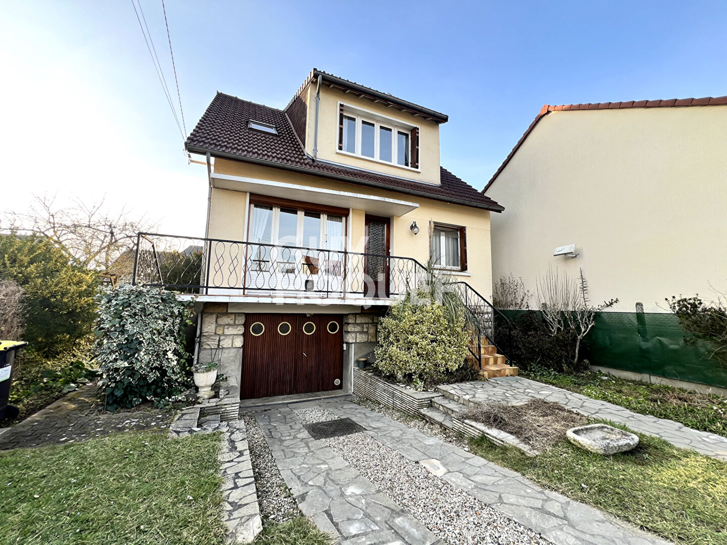 Maison  6 pièce(s)