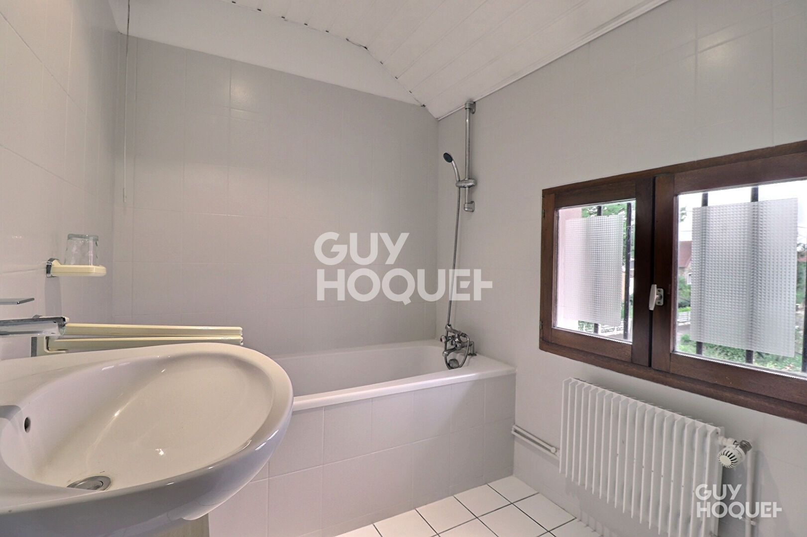 A VENDRE Maison Sainte-Geneviève-des-Bois 6 pièces 120 m2 sur 609 m² de terrain,