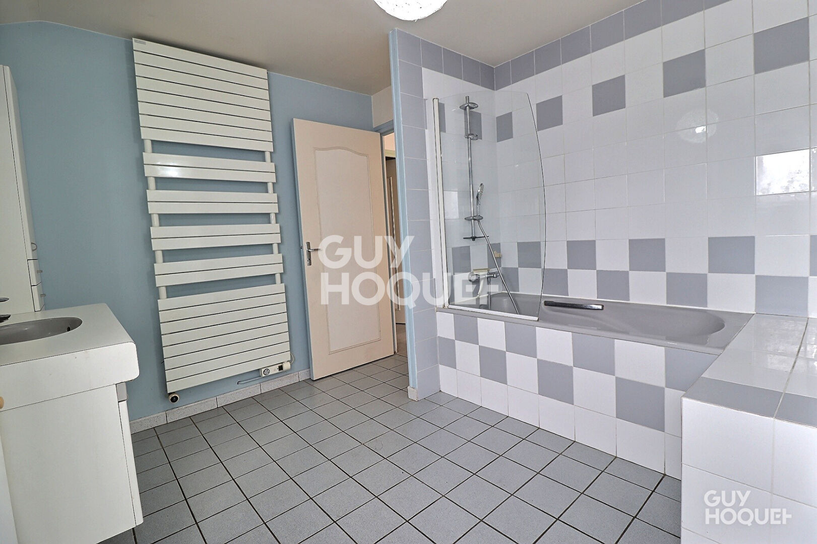 Maison Sainte Genevieve Des Bois 6 pièces 156 m2