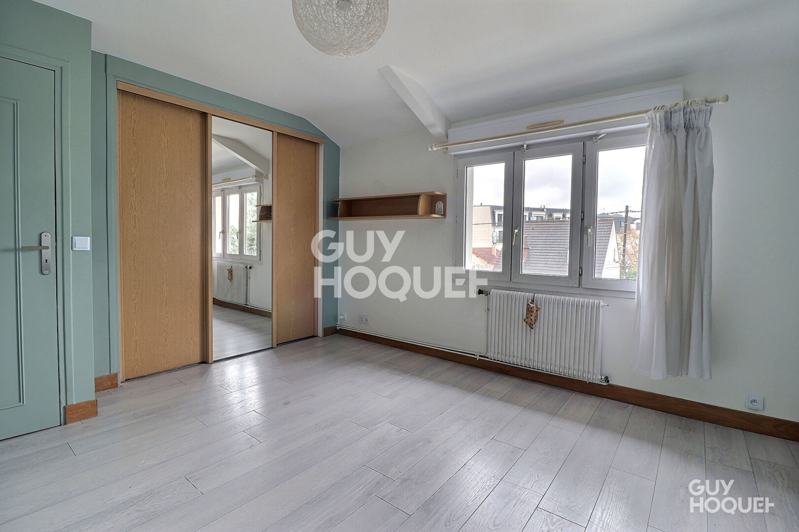 Maison Sainte Genevieve Des Bois 6 pièces 156 m2