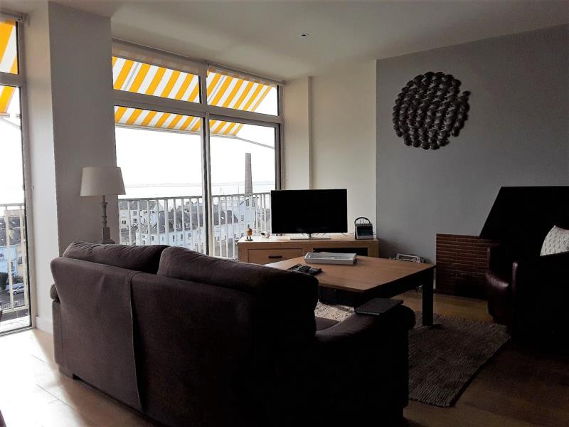 à vendre en Exclusivité, superbe appartement de 129 m²  vue sur la mer et sur le port