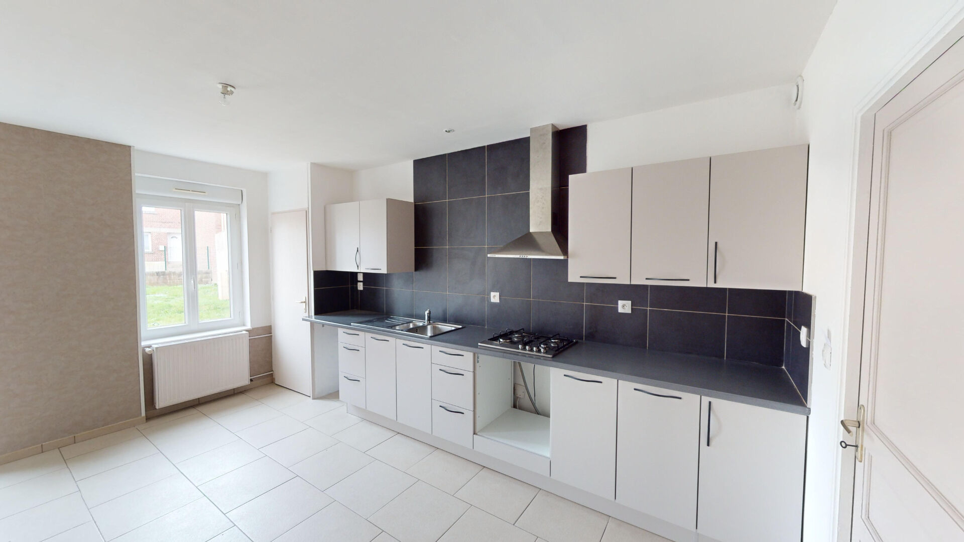 FAUQUEMBERGUES : maison 3 chambres avec jardin