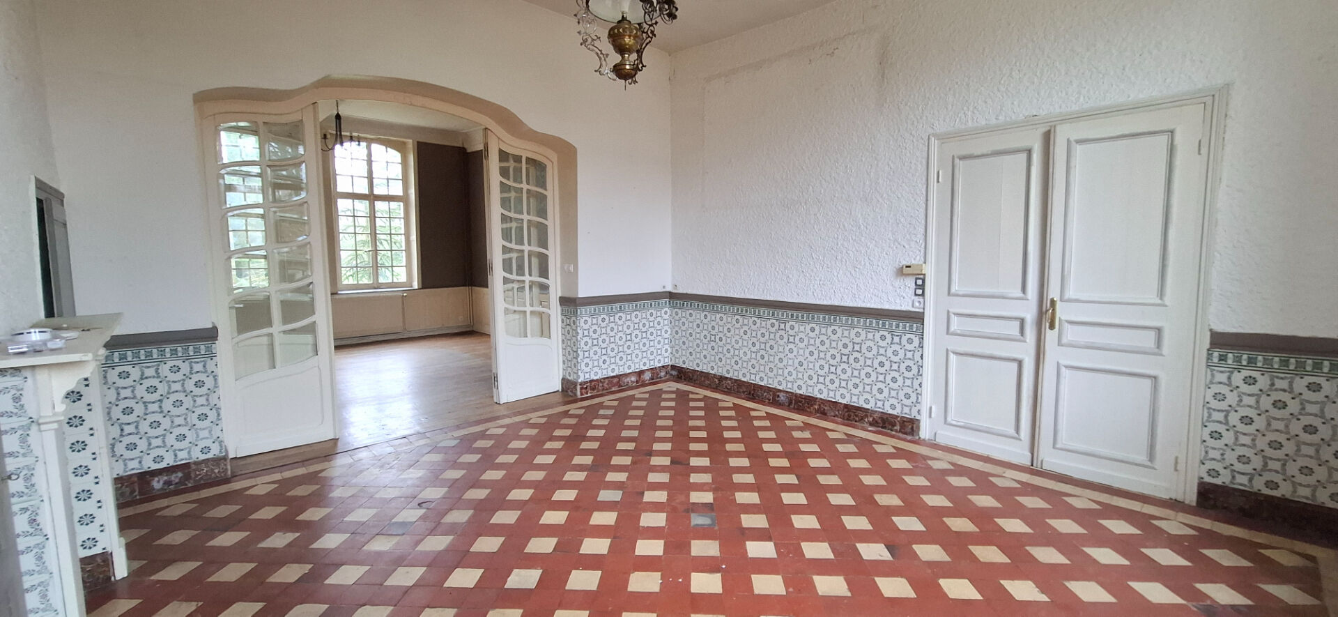 Demeure de Prestige à vendre à Audincthun - Un potentiel exceptionnel à rénover