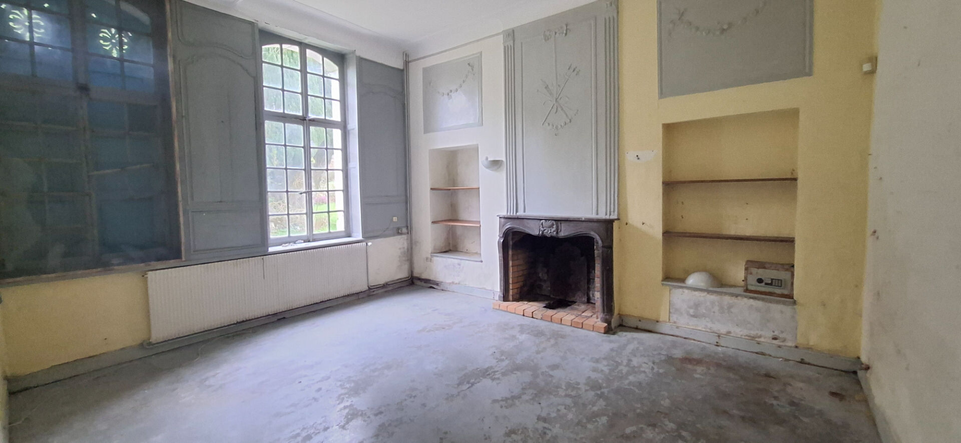 Demeure de Prestige à vendre à Audincthun - Un potentiel exceptionnel à rénover