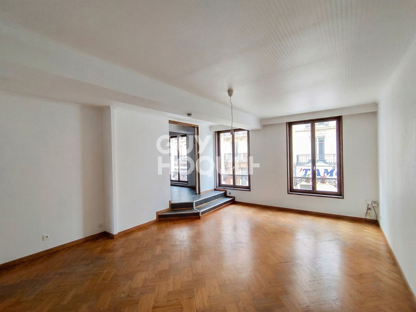 CENTRE ST-OMER : appartement 2 chambres à louer