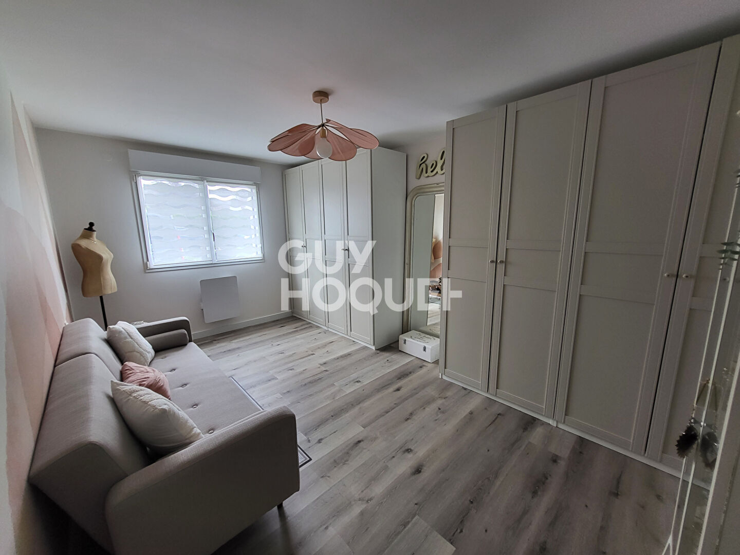 VENTE d'une maison cubique récente de 4 pièces (149 m²)