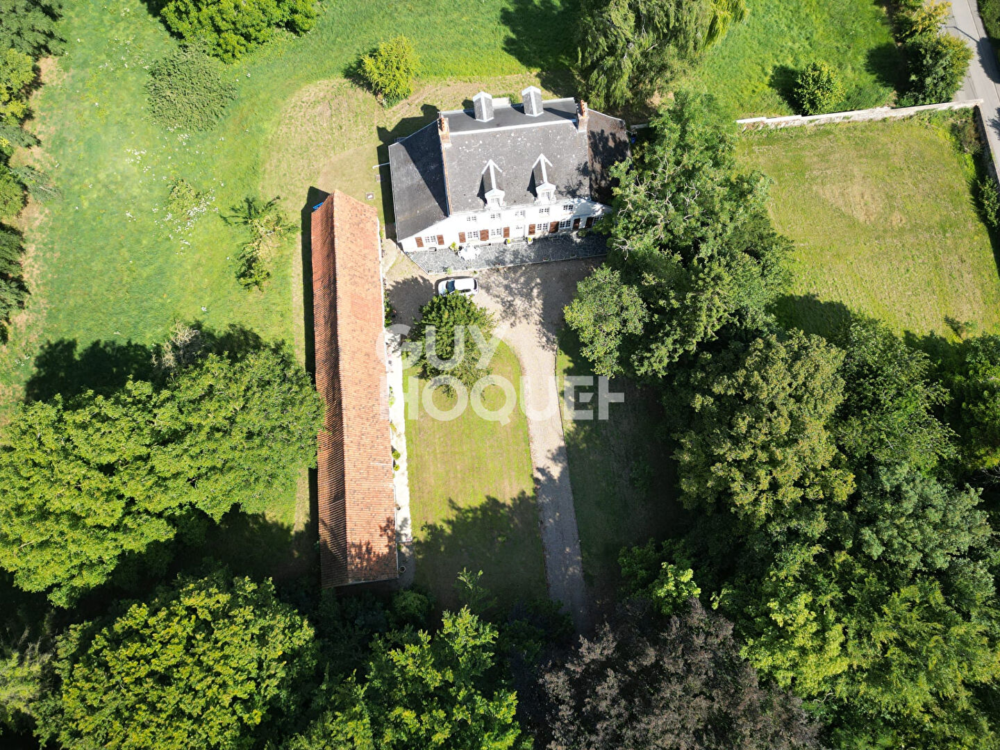 VENTE d'une propriété sur 2 hectares  proche Aire sur la Lys