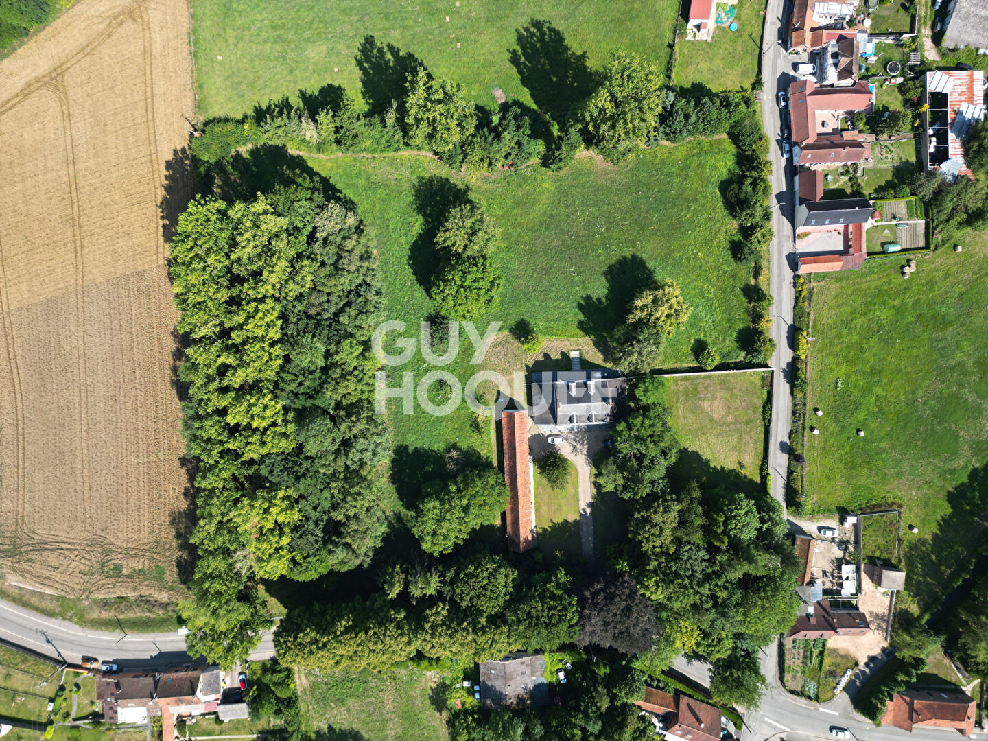 VENTE d'une propriété sur 2 hectares  proche Aire sur la Lys