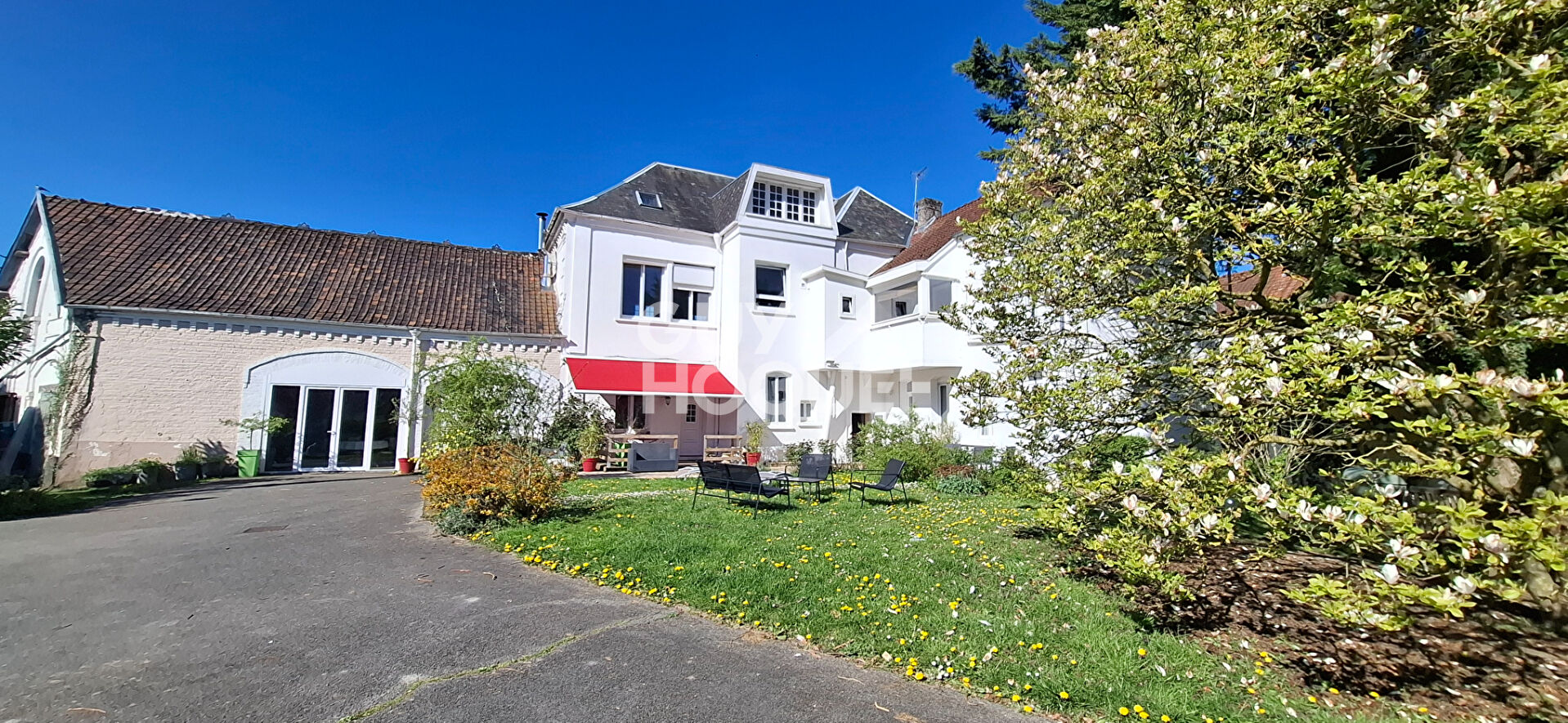 Villa d'exception à vendre à Hesdin la Forêt - Exclusivité Guy Hoquet