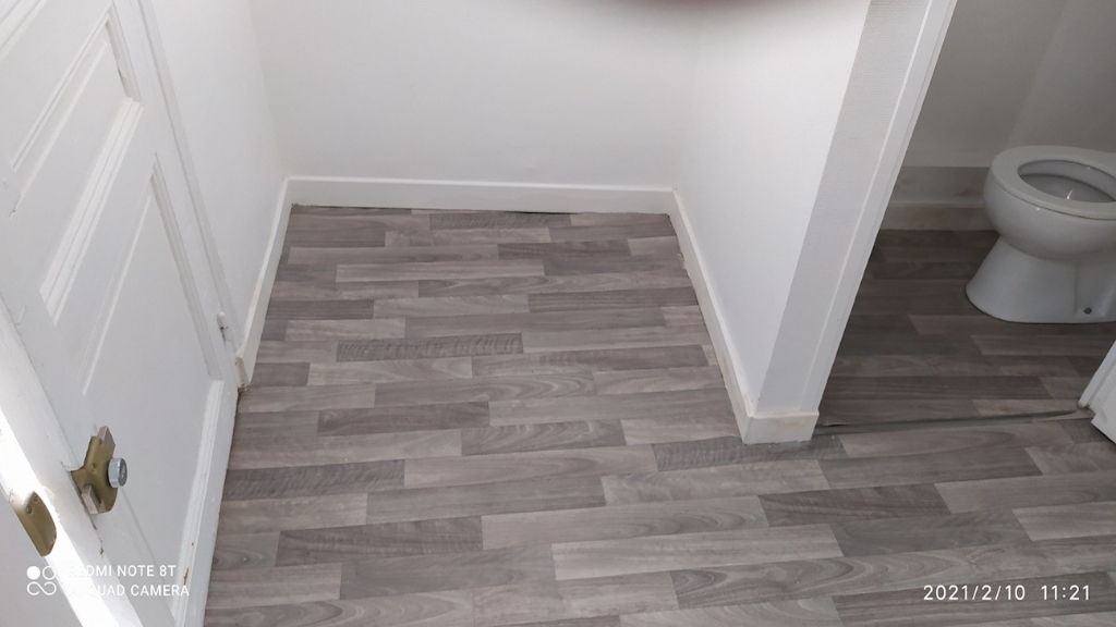 Mairie de saint  Ouen  Dépendance  9 ,80 m²  à usage de  Bureau