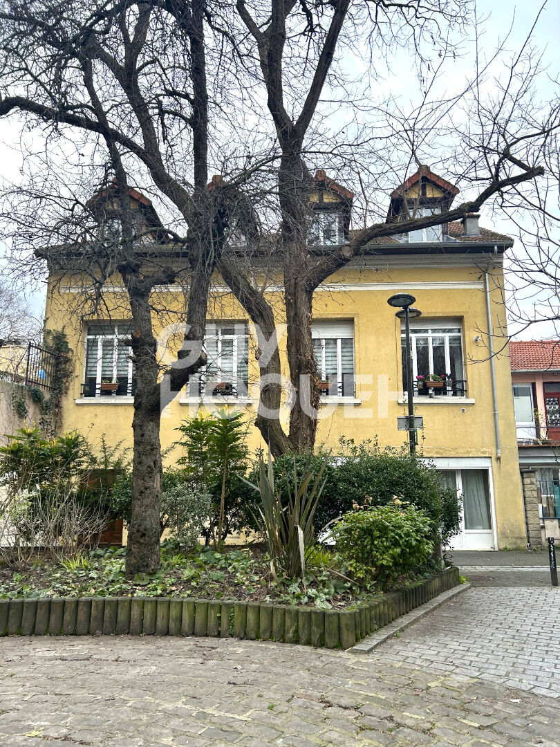 Appartement 3 pièces - L Ile Saint Denis - 68.57 m2 - cave et parking