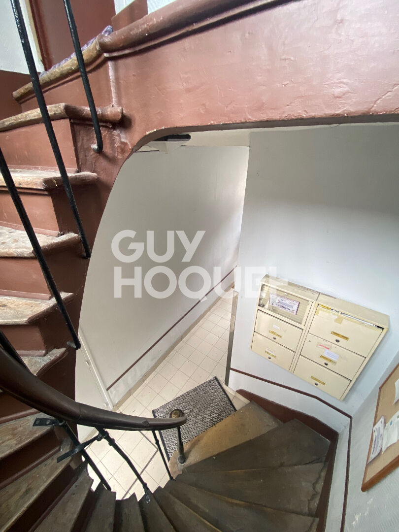 GARIBALDI - IMMEUBLE SAINT-OUEN - 105 M² - 4 APPARTEMENTS