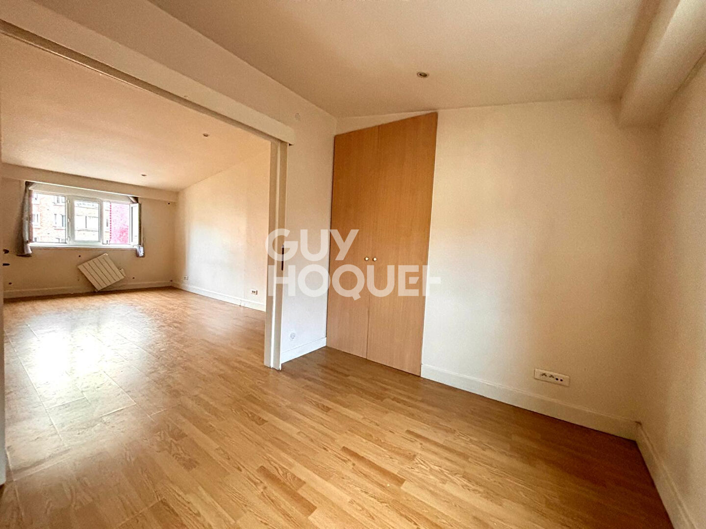 PORTE DE CLIGNANCOURT - 2/3 PIÈCES - 53,22 M²