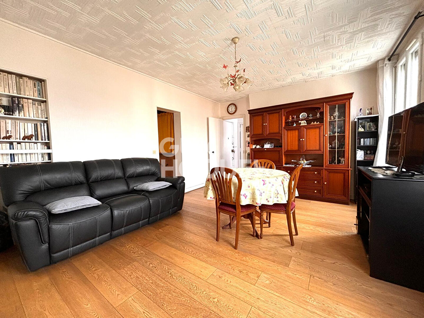 PLEYEL/ MICHELET - 3 PIÈCES 51,35 M² - 2 CAVES