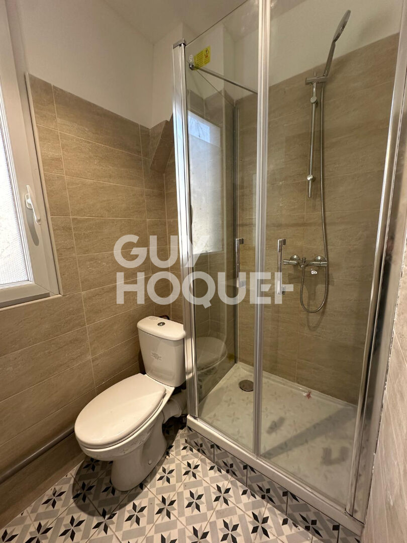 QUARTIER DES PUCES - 2 PIÈCES - 30,93 M²