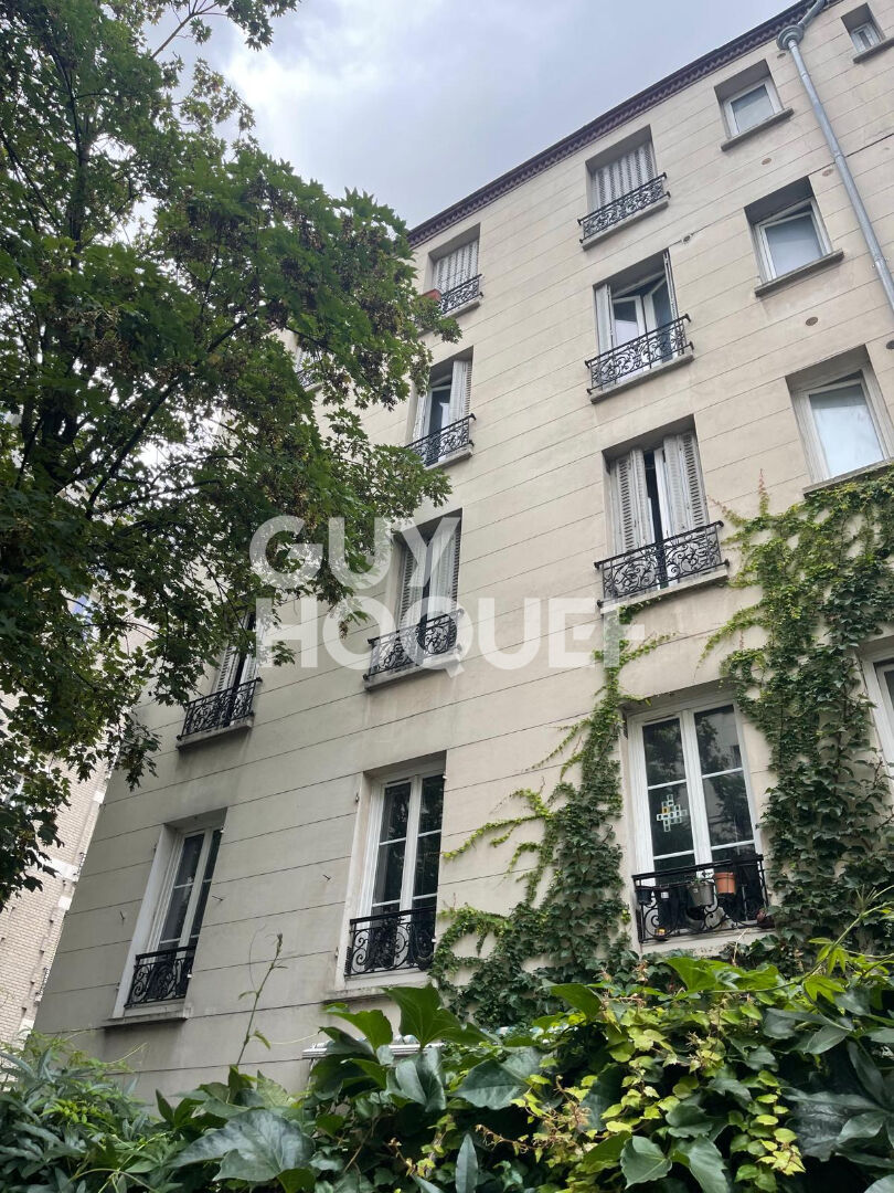 QUARTIER DES PUCES - 2 PIÈCES - 30,93 M²