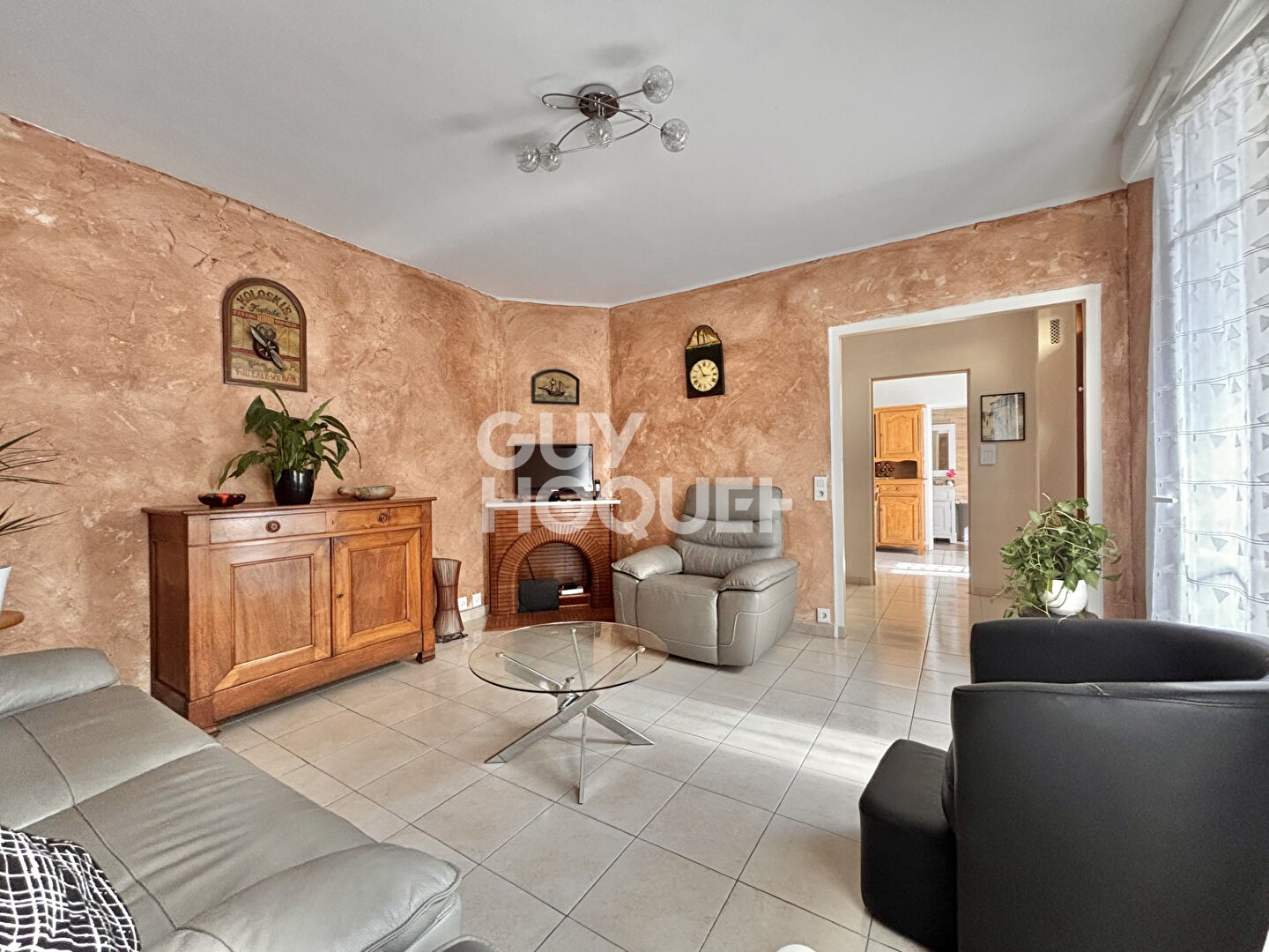 GODILLOT/BAUER - MAISON 97 M²  - 4 PIÈCES - COUR - SOUS-SOL - GARAGE