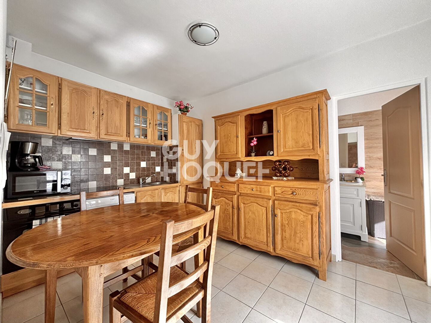 GODILLOT/BAUER - MAISON 97 M²  - 4 PIÈCES - COUR - SOUS-SOL - GARAGE