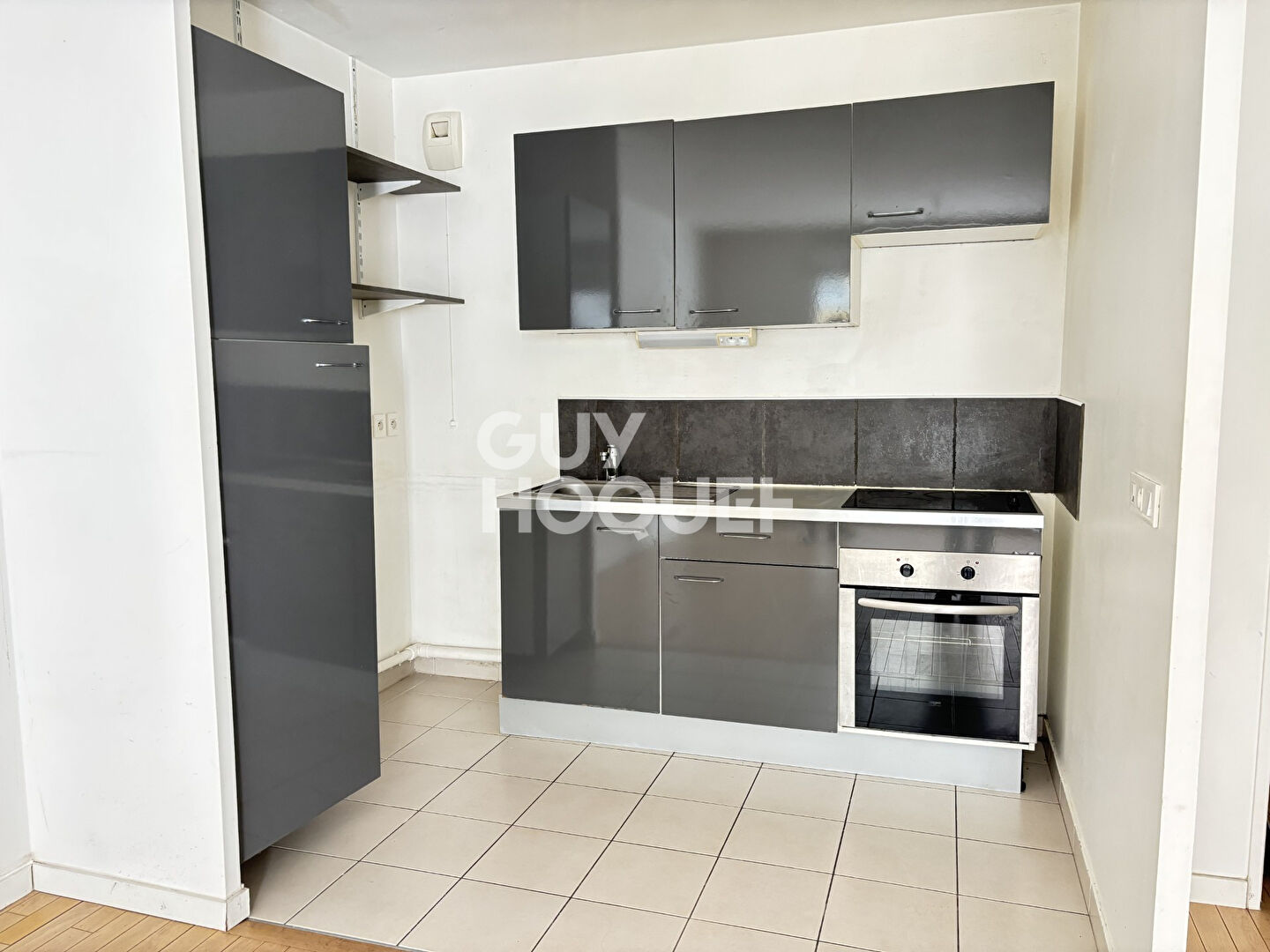 DOCKS DE SAINT-OUEN - 2 PIÈCES 49 M² - TERRASSE 6,40 M²