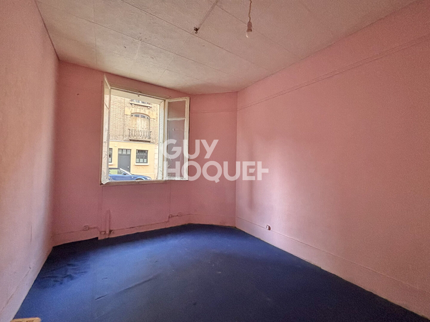 GARIBALDI / RER C - 2 PIÈCES - 25,02 M² - CAVE