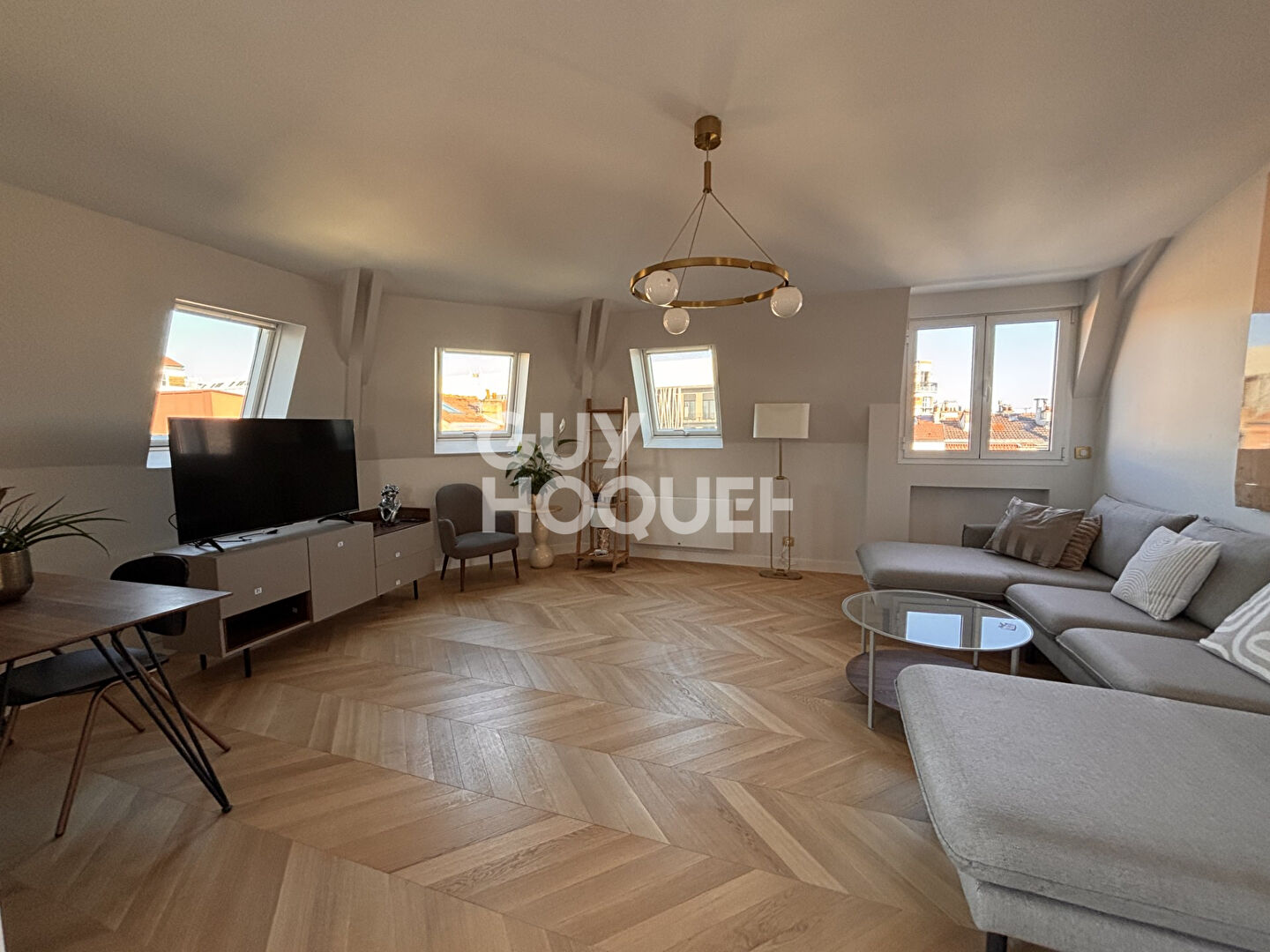 Appartement Mairie de Saint Ouen Sur Seine 6 pièce(s) 119.07m2-Terrasse