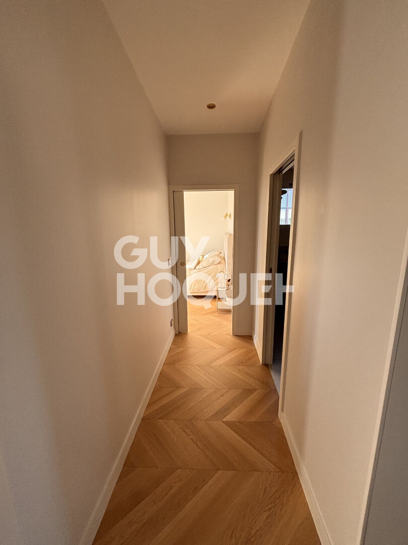 Appartement Mairie de Saint Ouen Sur Seine 6 pièce(s) 119.07m2-Terrasse