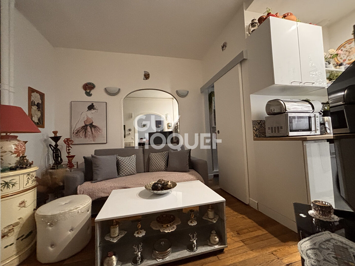 MAIRIE DE SAINT-OUEN - 2 PIÈCES 26,36 M² -  CAVE