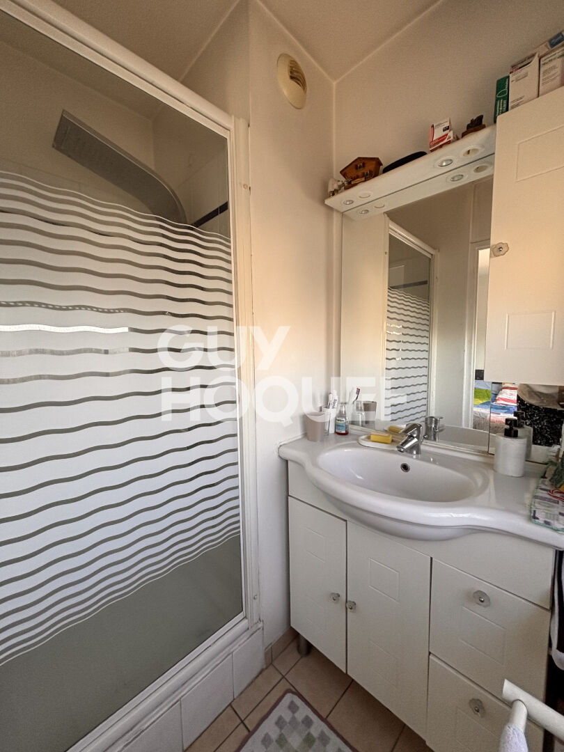 MAIRIE DE SAINT-OUEN - 5 PIÈCES 109,71 M² - TERASSES -