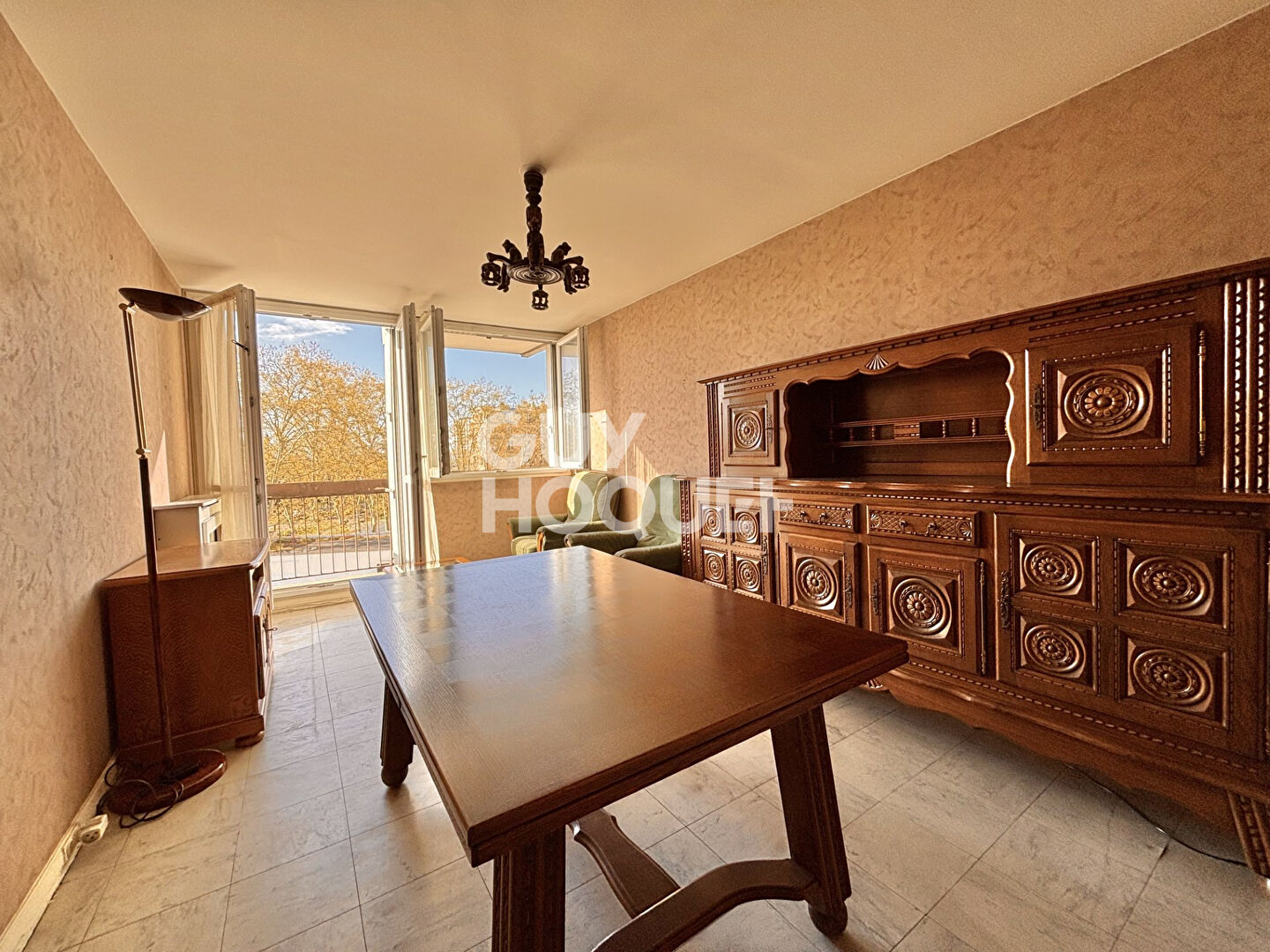 MAIRIE DE SAINT-OUEN - 2 PIÈCES - 50M² - BALCON - PARKING