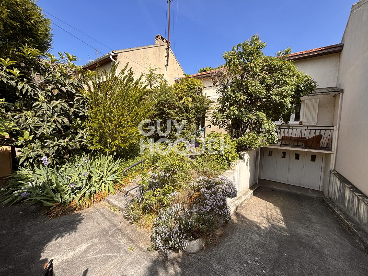 Maison Saint Denis 4 pièce(s) 128,76 m2    Terrasse, Jardin, Garage