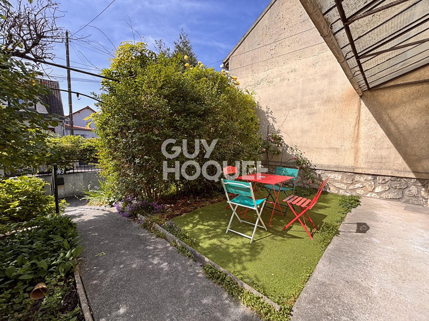 Maison Saint Denis 4 pièce(s) 128,76 m2    Terrasse, Jardin, Garage