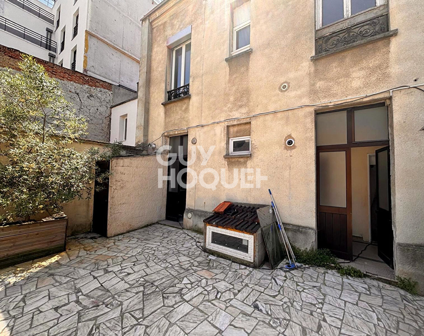 Élégante maison bourgeoise à réinventer 235 m² au sol