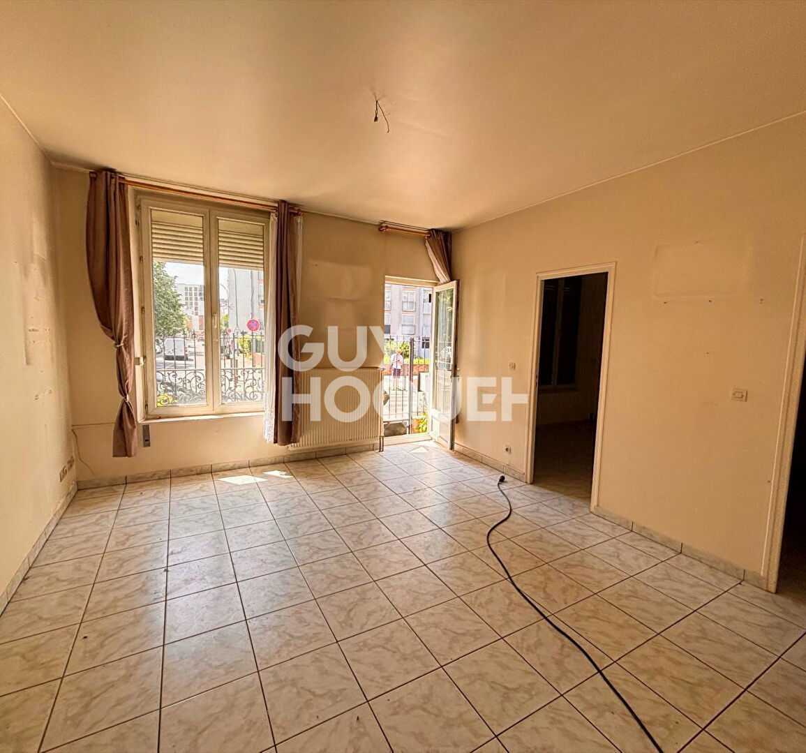 Élégante maison bourgeoise à réinventer 235 m² au sol