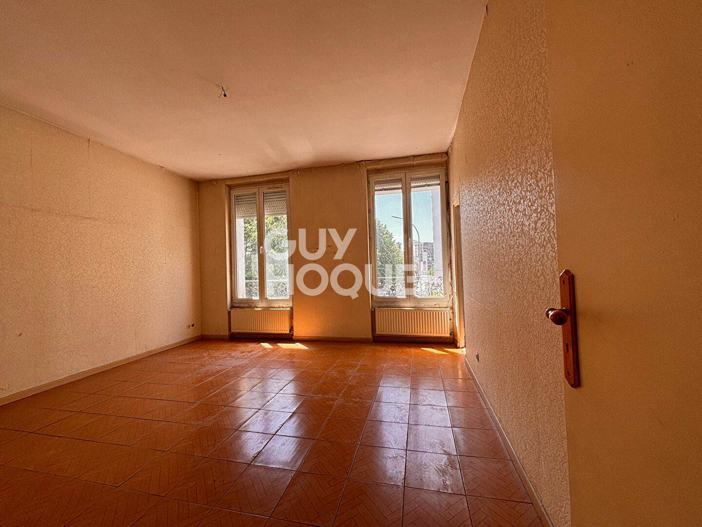 Élégante maison bourgeoise à réinventer 235 m² au sol