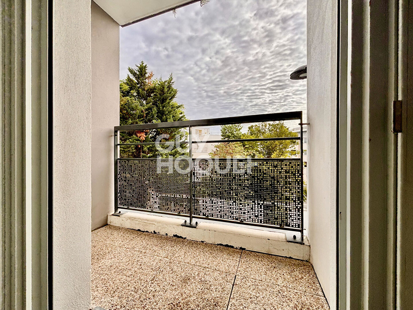 Appartement Aubervilliers 2 pièce(s) 47.44 m2  BALCON- CAVE