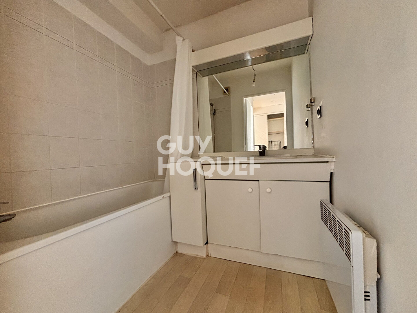 CARREFOUR PLEYEL - 3 PIÈCES 60,88 M² - BALCON 7,20 M² - CAVE -
