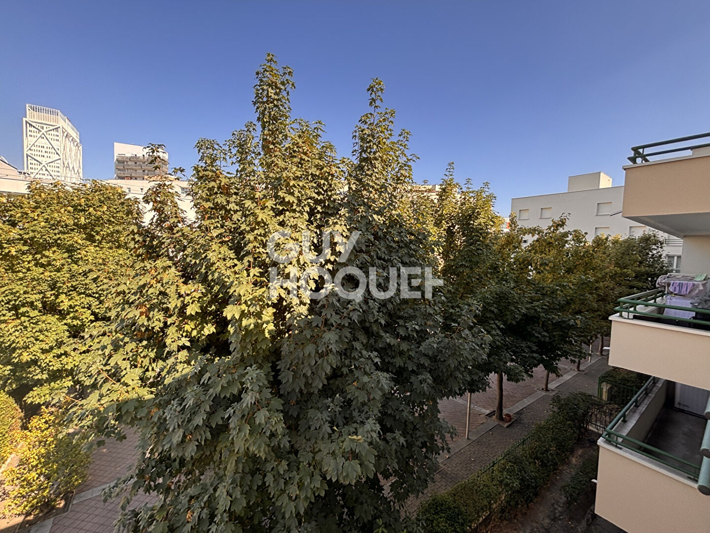 CARREFOUR PLEYEL - 3 PIÈCES 60,88 M² - BALCON 7,20 M² - CAVE -