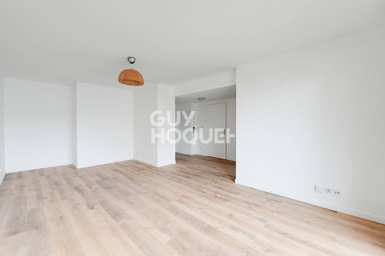 A LOUER  RUE BLANQUI   3 PIECES  68 m²  BALCON -PARKING